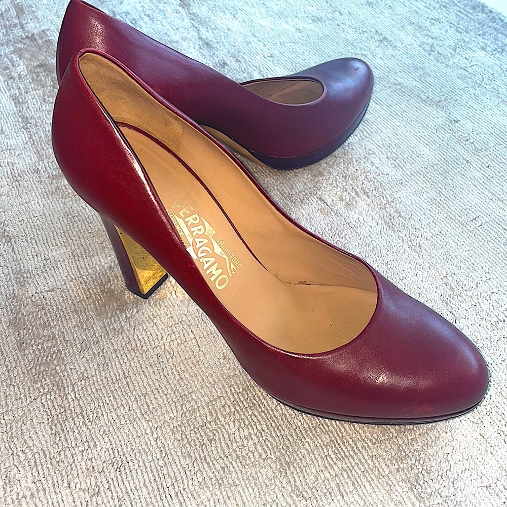 Salvatore Ferragamo Pumps